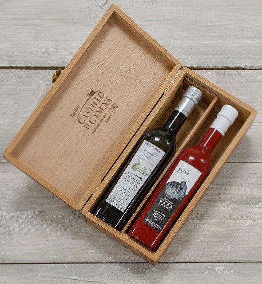 Geschenkpakket "Culinario Un" Olijfolie Arbequina BIO kist eiken 2 fles 500ml. Castillo de Canena